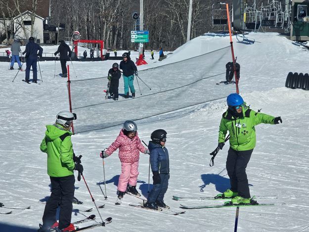 Picture of 3 Person - 1 Hr. Semi-Private Ski Lesson - REQUEST