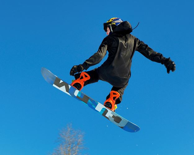 Picture of Person 3 - Semi-Private Snowboard Lesson