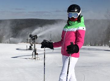 Picture of Lessons, Ladies Day Ski Program - Single Day
